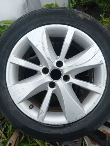 Roda 16 Sandero