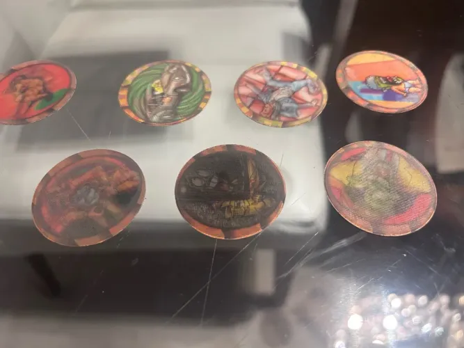7 tazos o maskara