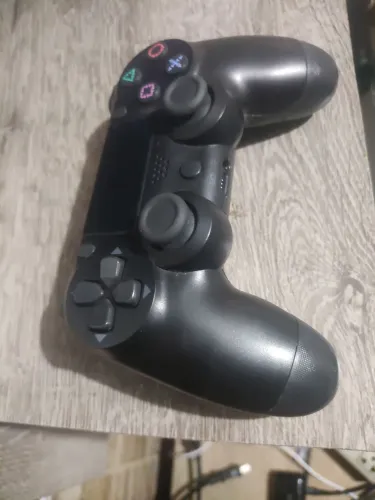 Controle de PS4 original funcionando perfeitamente só pegar e usar