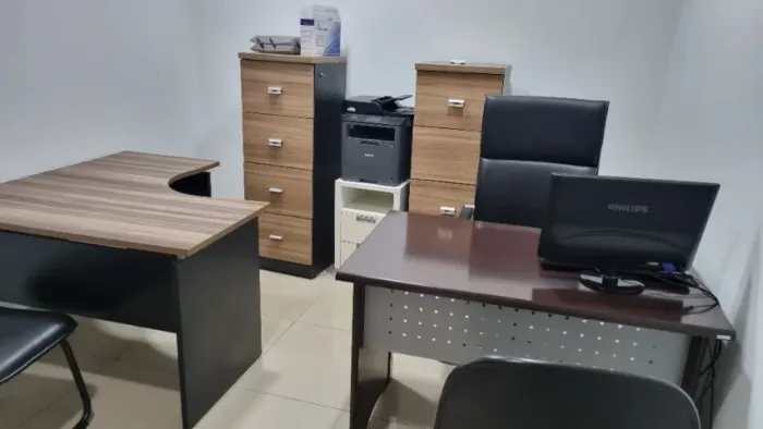 ALUGA-SE SALA PARA PROFISSIONAL LIBERAL
