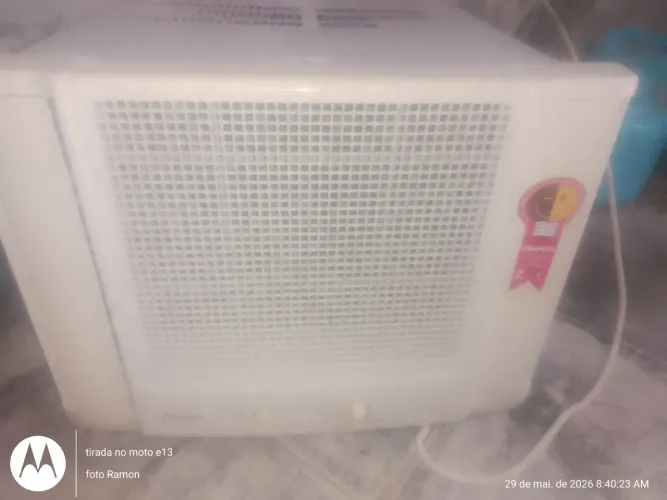 Ar condicionado Consul 220v perfeito 7500 BTUs entrego sem custo gelando muito