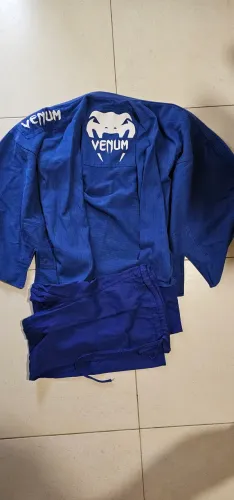 Kimono A3 Azul Venum + calça sem marca