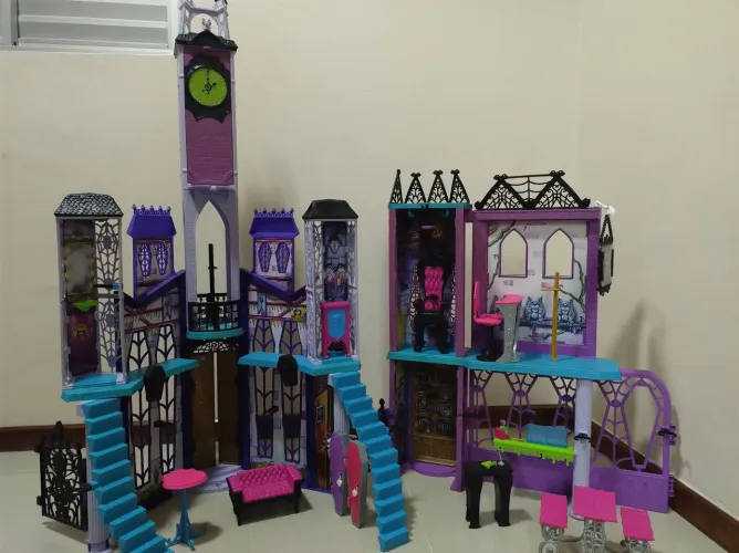 Escola / Castelo Monster Hght G1 - Original Matel