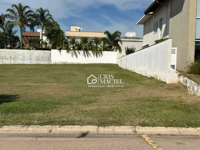 Terreno à venda no condomínio Alto de Itaici em Indaiatuba-SP!