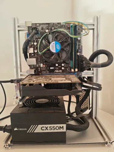 Kit PC Gamer de Entrada: Core i5 + GTX 750 Ti + 12GB RAM + Fonte Corsair