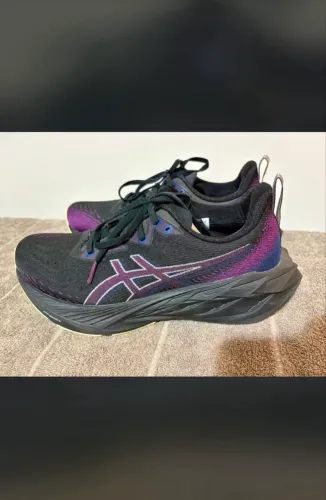 Tênis asics novablast 4 tam. 39