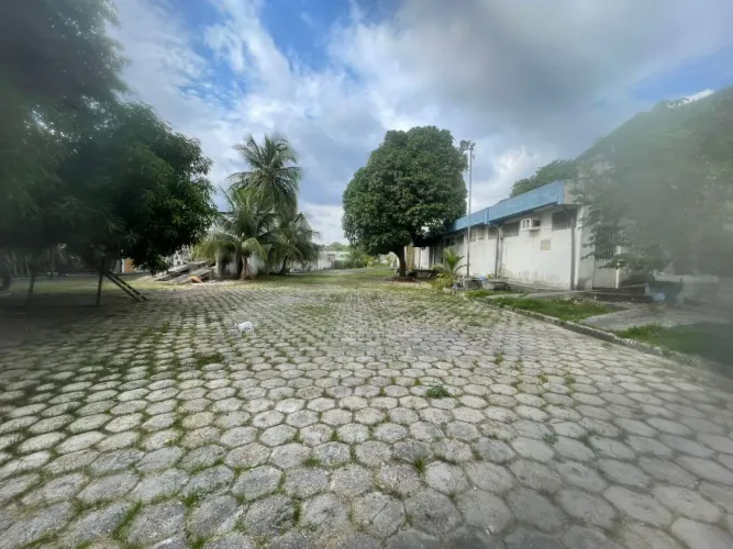 Terreno à venda, 3588 m² por R$ 4.000.000 - Cachoeirinha - Manaus/AM