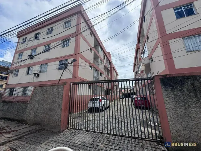 Apartamento para Locação na Av. Alberto Torres 2 Quartos, Ótima Localização em Campos dos