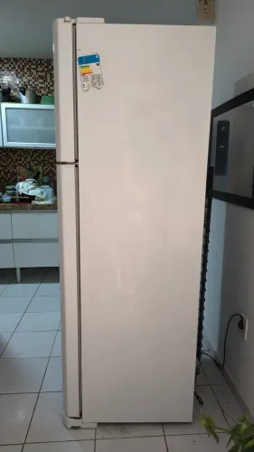 Geladeira 464,aceito negociação.
