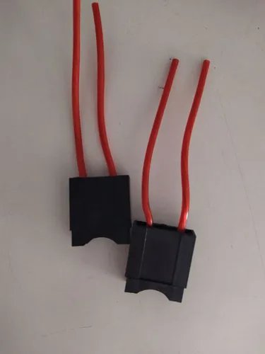 Porta fusível Max. Novo. R$ 20,00. Cada Instalado. 
