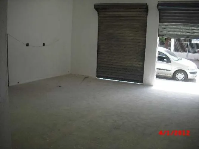 Zé Garoto - Rua Magistrado Francisco de Assis Fonseca, 135 loja - R 3.500,00