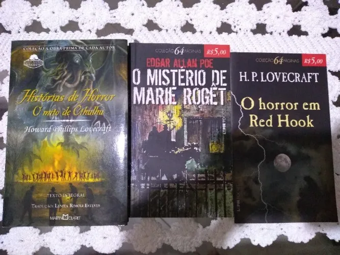 Kit com 13 livros pocket diversos.