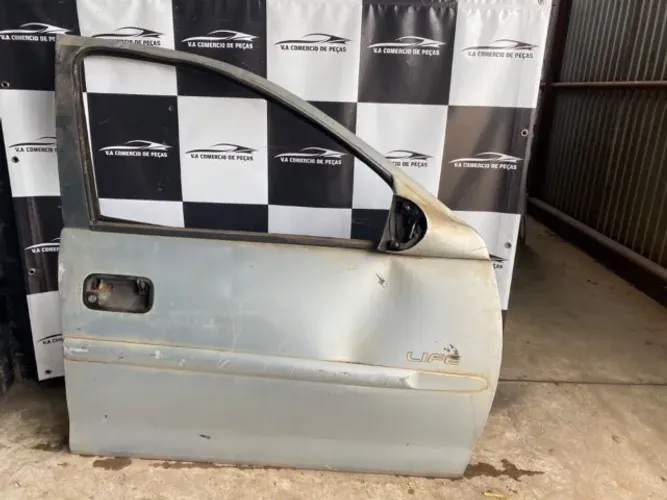 Porta do Corsa dianteira direita 