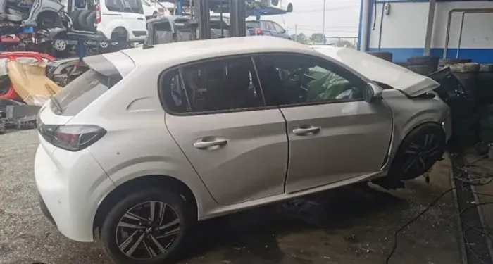 Sucata Peugeot 208 2022