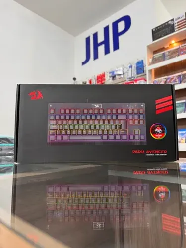 Teclado Mecânico Gamer Redragon Dark Avanger Preto RGB Rainbow Switch Vermelho | Curitiba