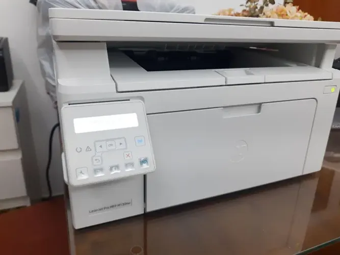 Impressora Hp M 130nw usada