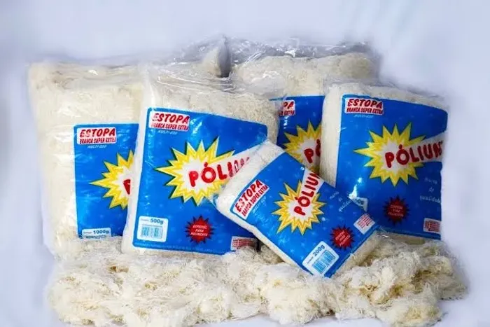 Estopa para limpeza e polimento de veículos