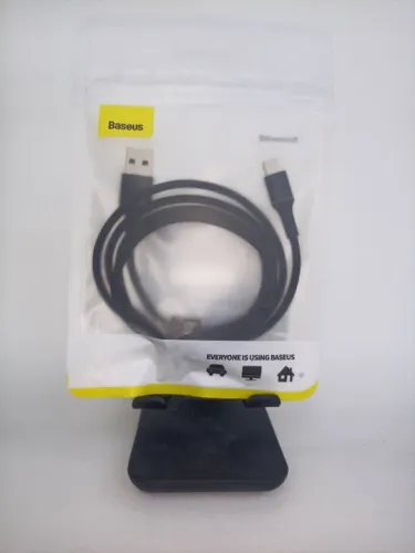 Cabo USB-C para Androido ou iPhone Baseus 1 Metro
