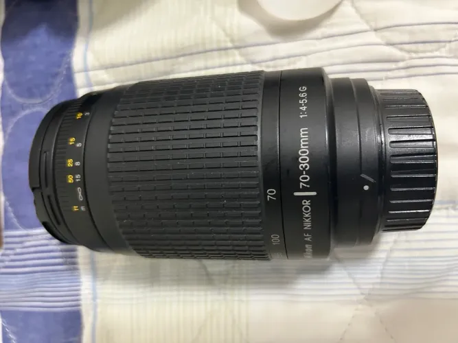 Lentes Nikon 300 mm R$ 1.000,00