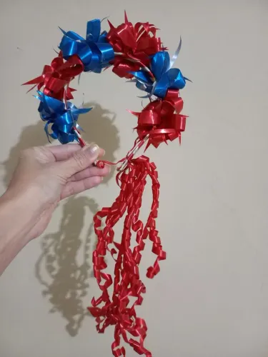 Tiaras juninas 15,00 a unidade