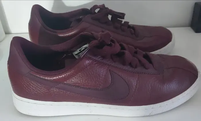 Tênis Nike Bruin Team Red Night Maroon Leather
