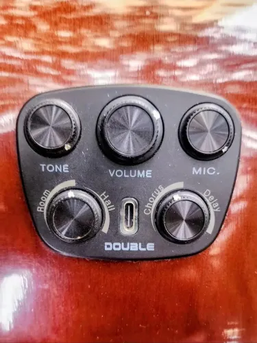 Violão Yamaha transacustico C45