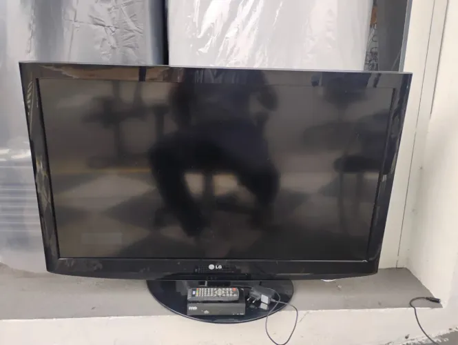 Televisão 42 polegadas 