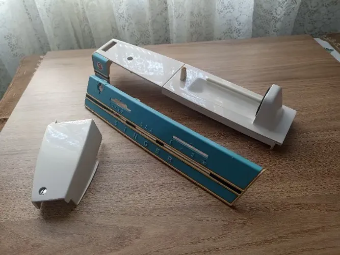 TAMPAS ( USADAS ) DA MÁQUINA DE COSTURA ANTIGA SINGER FLEXIPONTO 260 ( LER A DESCRIÇÃO )