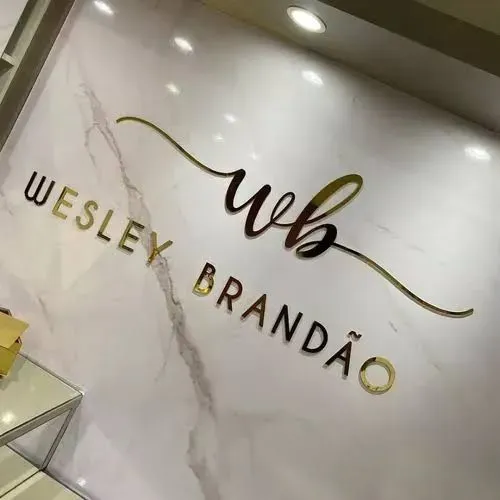 Letras em acrílico espelhado