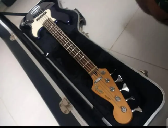 Fender Jazz bass