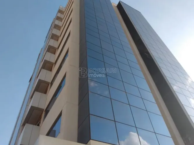 Sala Comercial Mobiliada para Locação e venda Royal Garden Localização Premium  Edifício R