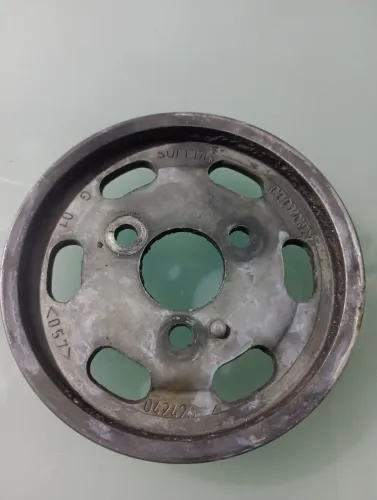 Polia da bomba hidráulica Renault Clio 2007
