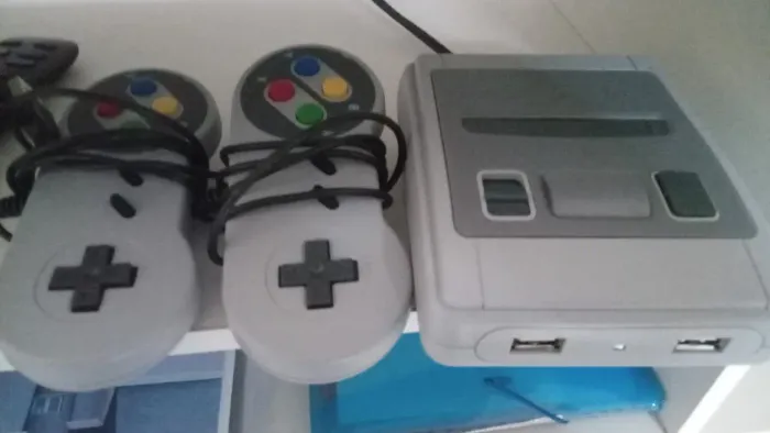 Vende se vídeo game retro