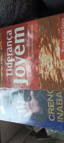 Livro Liderança Jovem e Crença Inabalável
