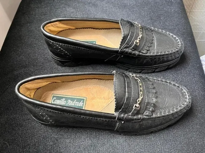 Sapato Mocassim Feminino em Couro - Camillo Andrade nº38