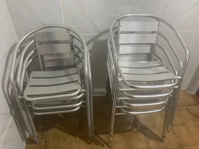 Cadeira de Alumínio