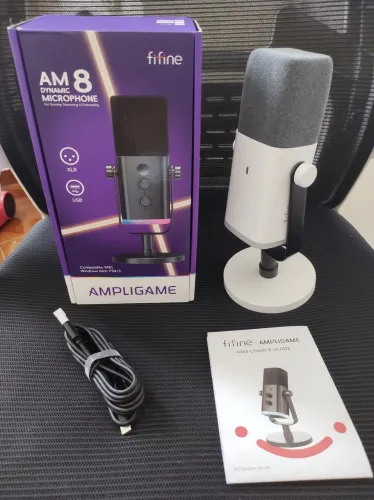 Microfone Dinâmico AmpliGame AM8 Fifine (Branco)