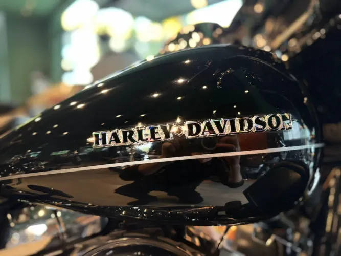 ELECTRA GLIDE ULTRA LIMITED FLHTK PRETA 2015/2015