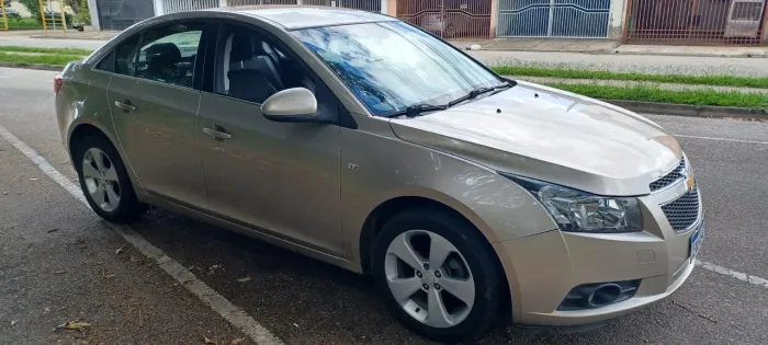 CRUZE LT 2012 - MANUAL E SUPER BEM CUIDADO ?