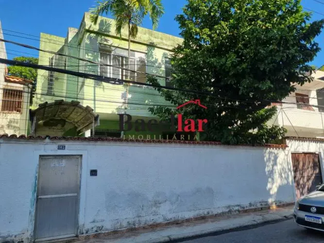 Casa de rua : Duplex / Residencial / Botafogo