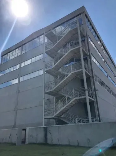 Prédio para alugar em Santana de Parnaíba, Tamboré Polo Empresarial, com 5315 m²