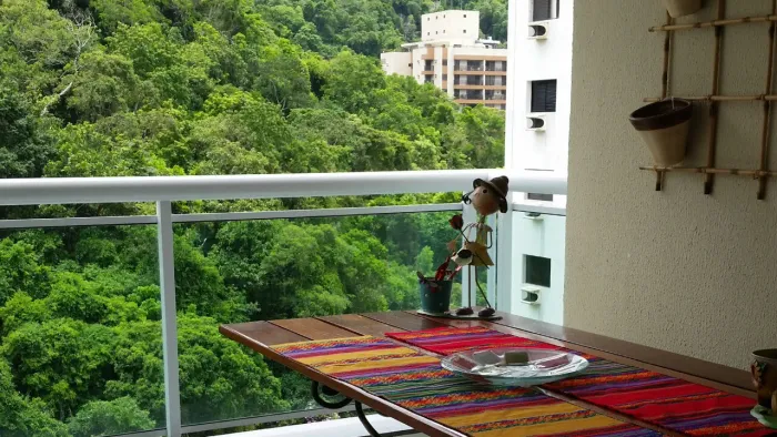 Modern & Living - Apartamento na praia de Pitangueiras em Guarujá