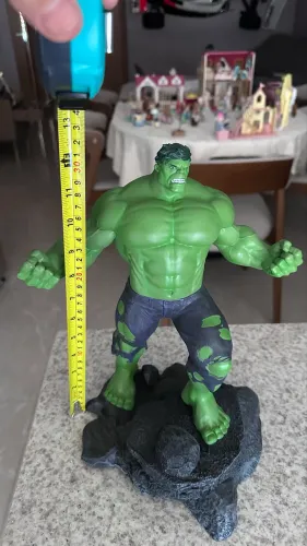 Estátua HULK 30 cm, Diamond Comic, perfeito estado.