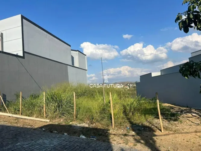Terreno à venda, 632 m² por R$ 243.000 - Mirante do Recanto - Barra Mansa/Rio de Janeiro