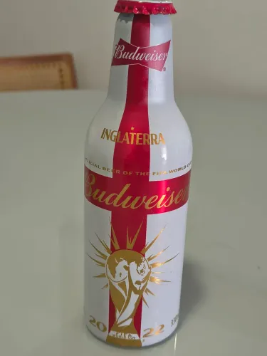 Garrafa Budweiser da Inglaterra em alumínio da Copa do Mundo de 2022