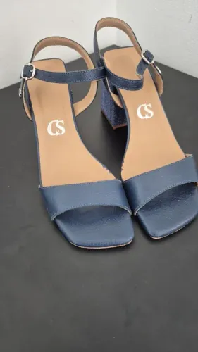 Sandália Azul Carmen Steffens número 37