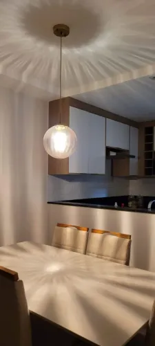 Lustre Moderno de Cristal para Sala de Jantar