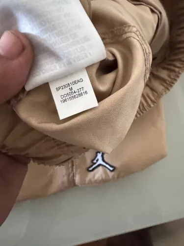 Calça jordan exclusiva item raro utilizado uma única vez oi
