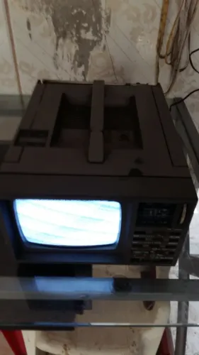TV Deluxe Portátil 5 polegadas - Funcionando - LEIA DESCRIÇÃO