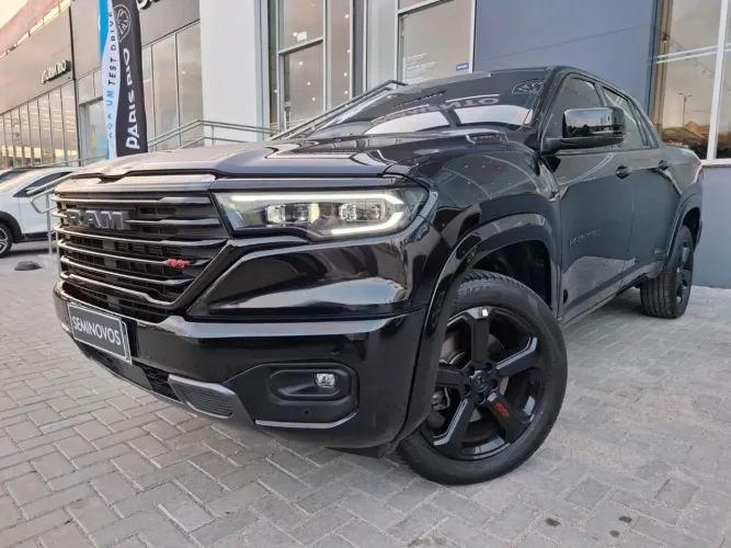 RAM RAMPAGE RT COM 11 MIL RODADOS ÚNICA DONA 